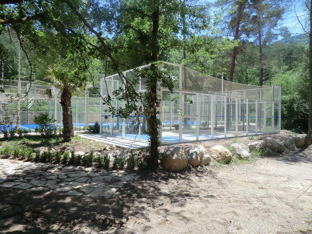 Camping L'Espelt La Pobla de Lillet Exteriör bild