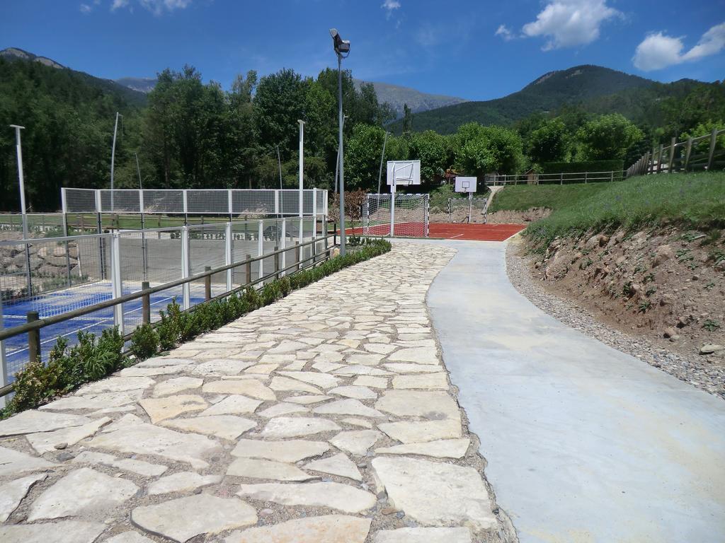 Camping L'Espelt La Pobla de Lillet Exteriör bild